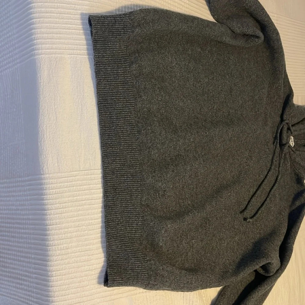 Zara Hoodie View 5